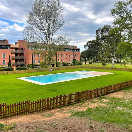 Semesterbostad Emporda Golf Estudi 4 1-2 *